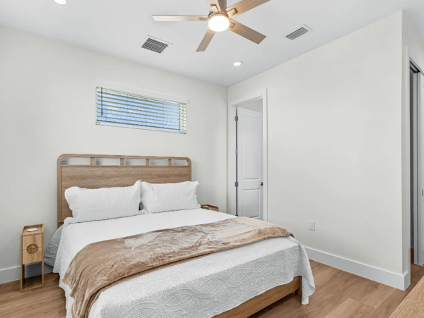 Fort Myers Beach Luxury Canal-Front Rental - 5 King Suites & Private Pool